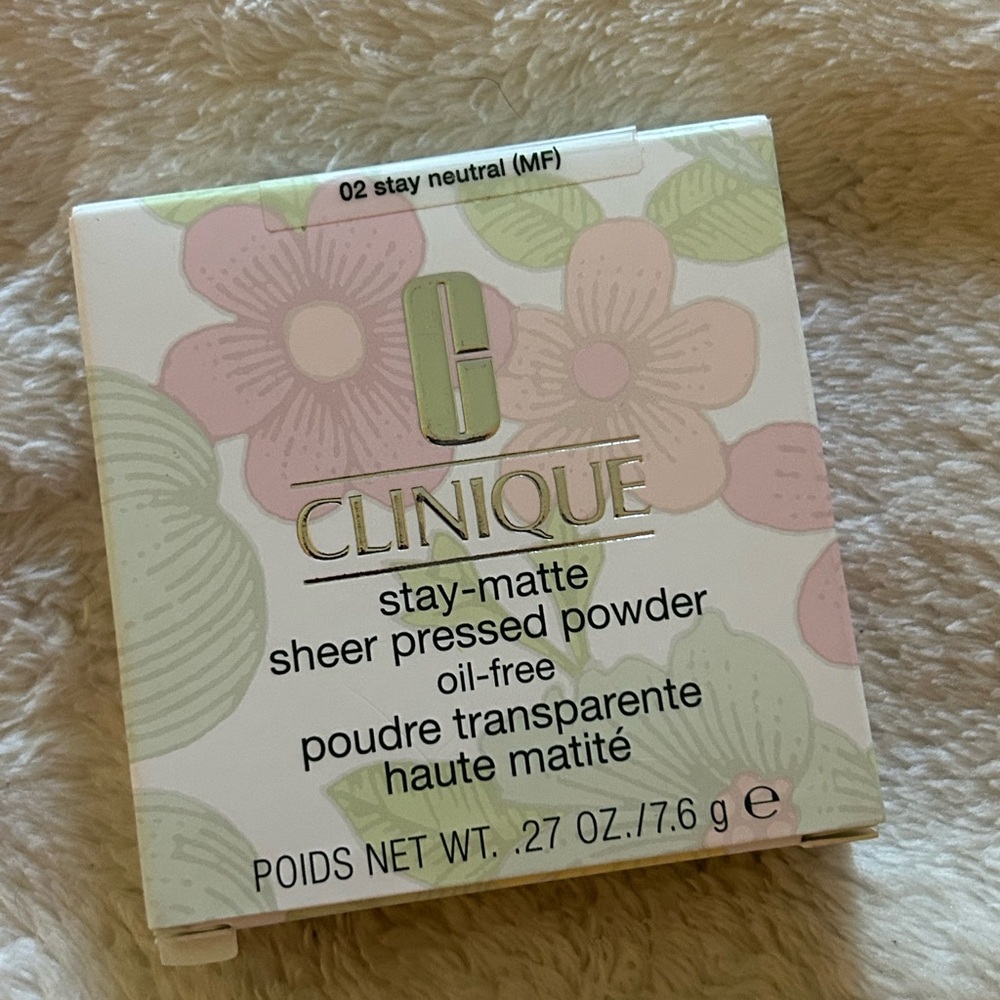 Clinique Allergy Tested Fragrance Free Compact- 02 Stay Neutral